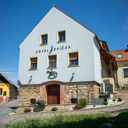 Hotel Koníček